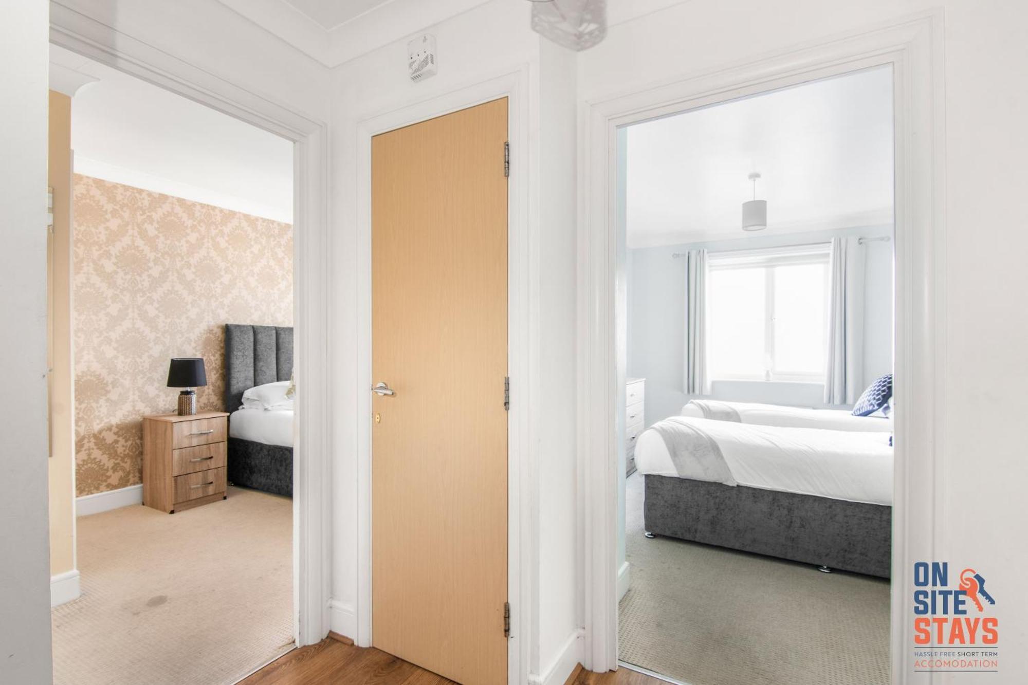 Onsitestays - Cosy 2-Bedroom Apartment With Free Parking, Wi-Fi & London Links Northfleet Exteriör bild